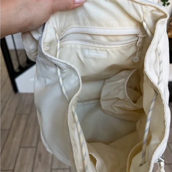 lululemon athletica Cream Backpack - Picture 5 of 6